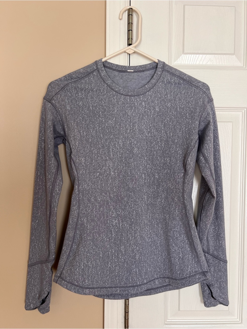 Lululemon Outrun Long Sleeve Running Top Luon Jacquard Gray Size XS
